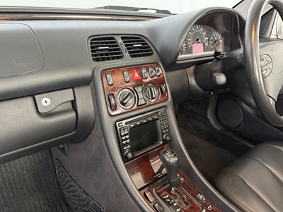 Lot 169 - 2000 Mercedes-Benz CLK230