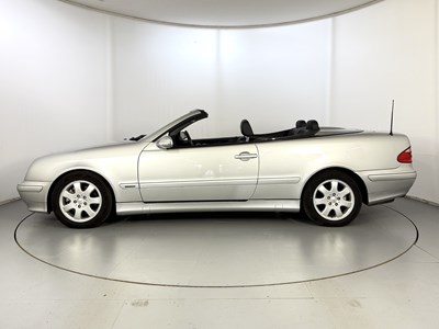Lot 169 - 2000 Mercedes-Benz CLK230