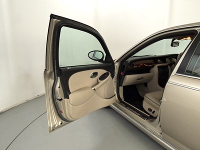 Lot 20 - 2003 Rover 75