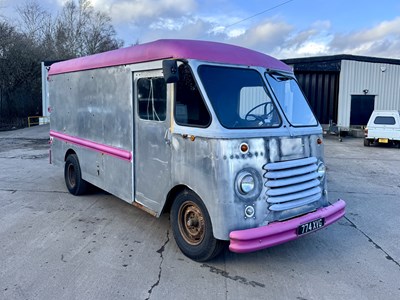 Lot 46 - 1957 GMC Step Van