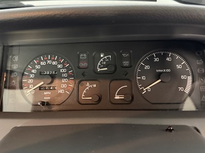 Lot 43 - 1995 Renault Clio