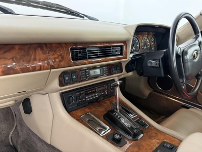 Lot 118 - 1991 Jaguar XJS