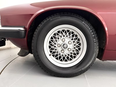 Lot 118 - 1991 Jaguar XJS