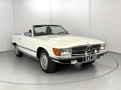 Lot 42 - 1984 Mercedes-Benz 280SL