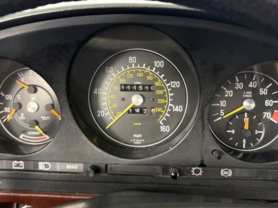 Lot 42 - 1984 Mercedes-Benz 280SL