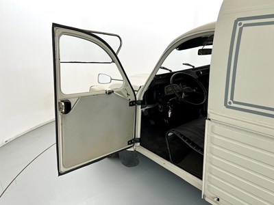Lot 1 - 1977 Citroen 2CV AK400 - NO RESERVE