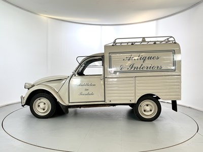 Lot 1 - 1977 Citroen 2CV AK400 - NO RESERVE