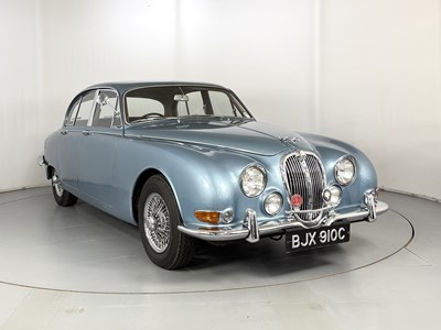 Lot 11 - 1965 Jaguar S-Type