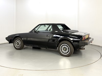 Lot 9 - 1987 Fiat X1/9