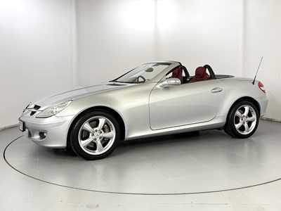 Lot 93 - 2004 Mercedes-Benz SLK350