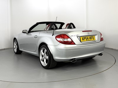 Lot 93 - 2004 Mercedes-Benz SLK350