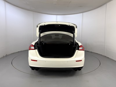 Lot 26 - 2014 Maserati Ghibli DV8