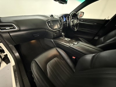 Lot 26 - 2014 Maserati Ghibli DV8