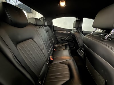 Lot 26 - 2014 Maserati Ghibli DV8