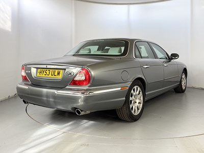 Lot 49 - 2003 Jaguar XJ