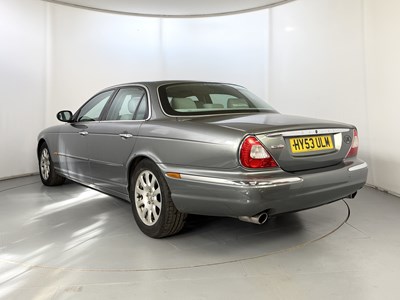Lot 49 - 2003 Jaguar XJ