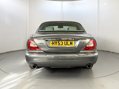 Lot 49 - 2003 Jaguar XJ