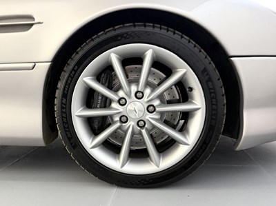 Lot 70 - 2000 Aston Martin DB7 Vantage
