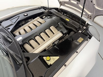 Lot 70 - 2000 Aston Martin DB7 Vantage