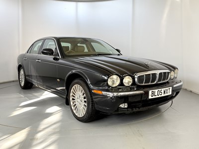 Lot 132 - 2005 Jaguar XJ - NO RESERVE