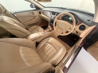 Lot 48 - 2006 Mercedes-Benz CLS320