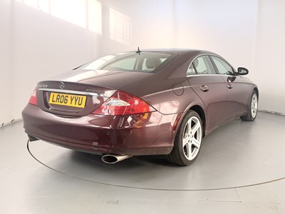 Lot 48 - 2006 Mercedes-Benz CLS320