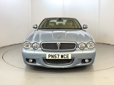 Lot 21 - 2007 Jaguar XJ Sovereign