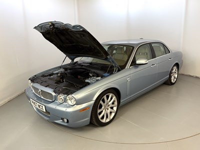 Lot 21 - 2007 Jaguar XJ Sovereign