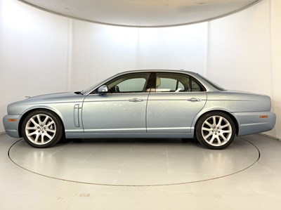 Lot 21 - 2007 Jaguar XJ Sovereign