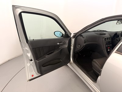 Lot 154 - 2001 Alfa Romeo 156