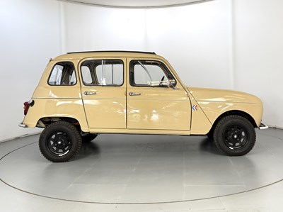 Lot 81 - 1972 Renault 4 Sinpar 4x4