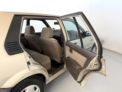 Lot 105 - 1990 Nissan Sunny