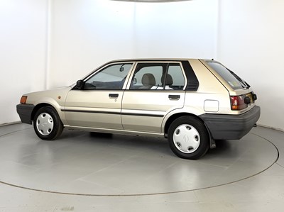 Lot 105 - 1990 Nissan Sunny