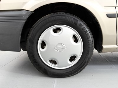 Lot 105 - 1990 Nissan Sunny