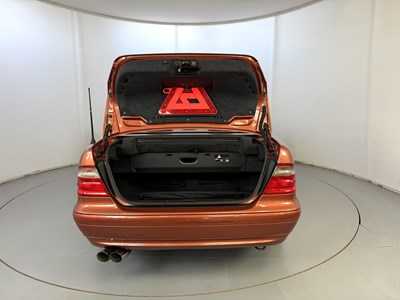 Lot 30 - 1999 Mercedes-Benz CLK320