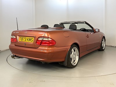 Lot 30 - 1999 Mercedes-Benz CLK320