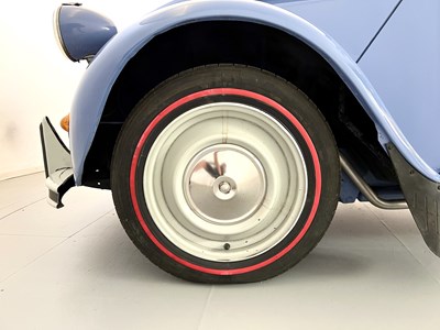 Lot 136 - 1987 Citroen 2CV 6 Special
