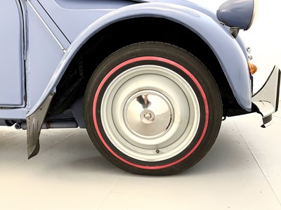 Lot 136 - 1987 Citroen 2CV 6 Special
