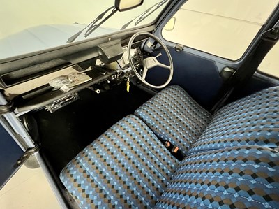 Lot 136 - 1987 Citroen 2CV 6 Special