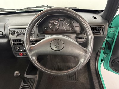 Lot 129 - 1998 Peugeot 106 XN