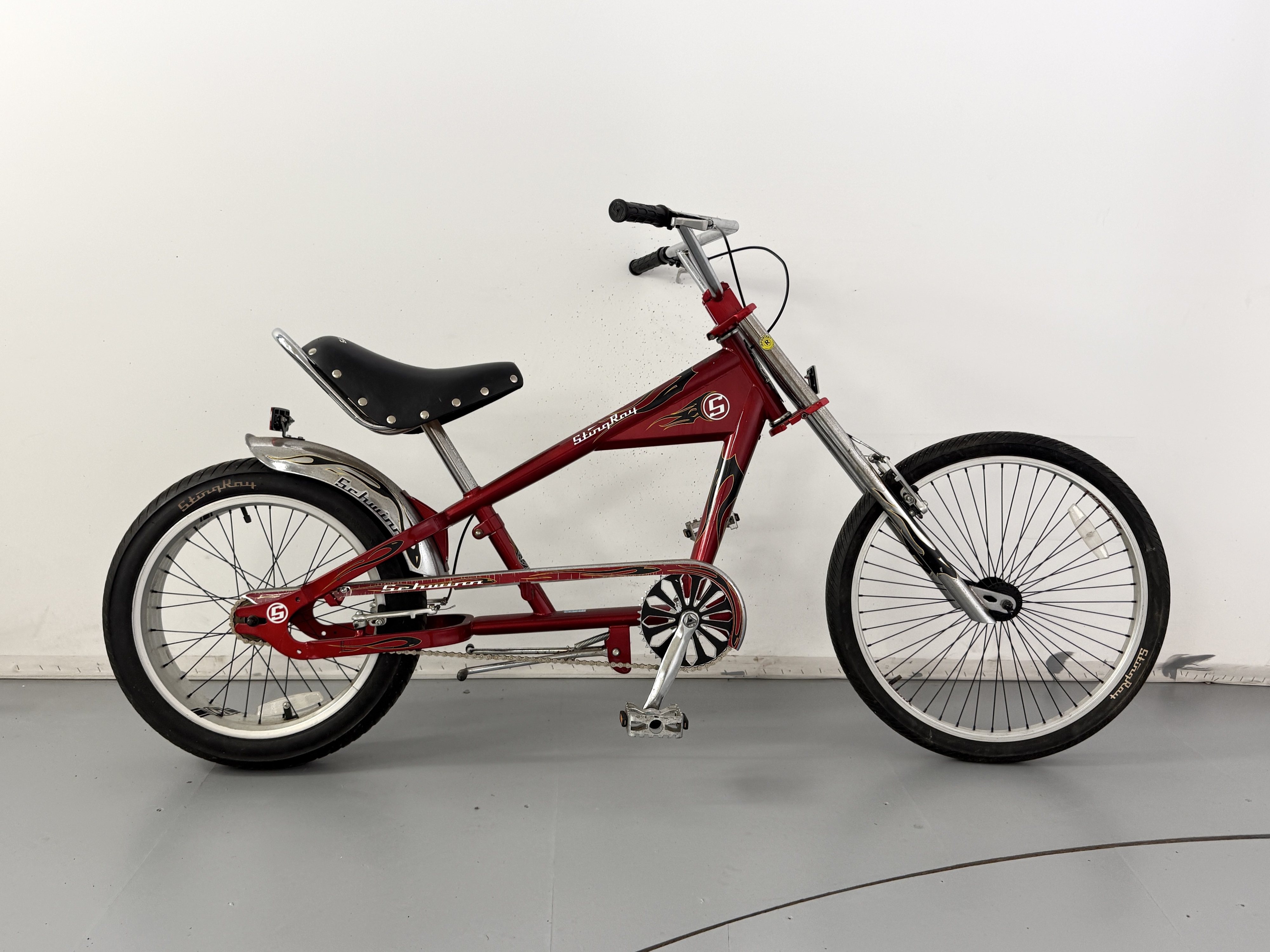 【美品・未開封】Schwinn STING-RAY ミニカー Lot 157 - Schwinn Sting-Ray - NO RESERVE