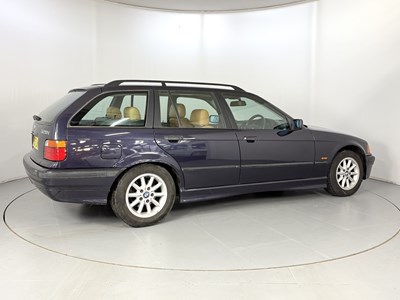 Lot 166 - 1997 BMW 328i