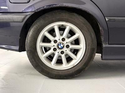 Lot 166 - 1997 BMW 328i