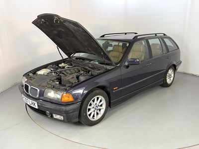 Lot 166 - 1997 BMW 328i