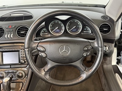 Lot 113 - 2004 Mercedes-Benz SL350