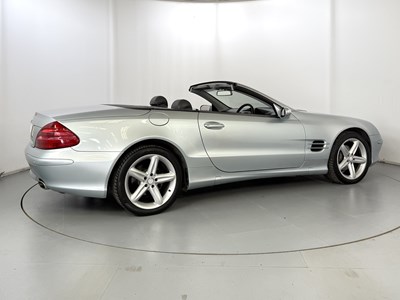 Lot 113 - 2004 Mercedes-Benz SL350