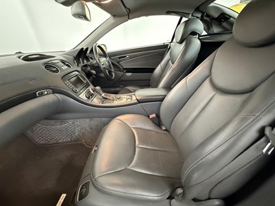 Lot 75 - 2004 Mercedes-Benz SL350 - NO RESERVE