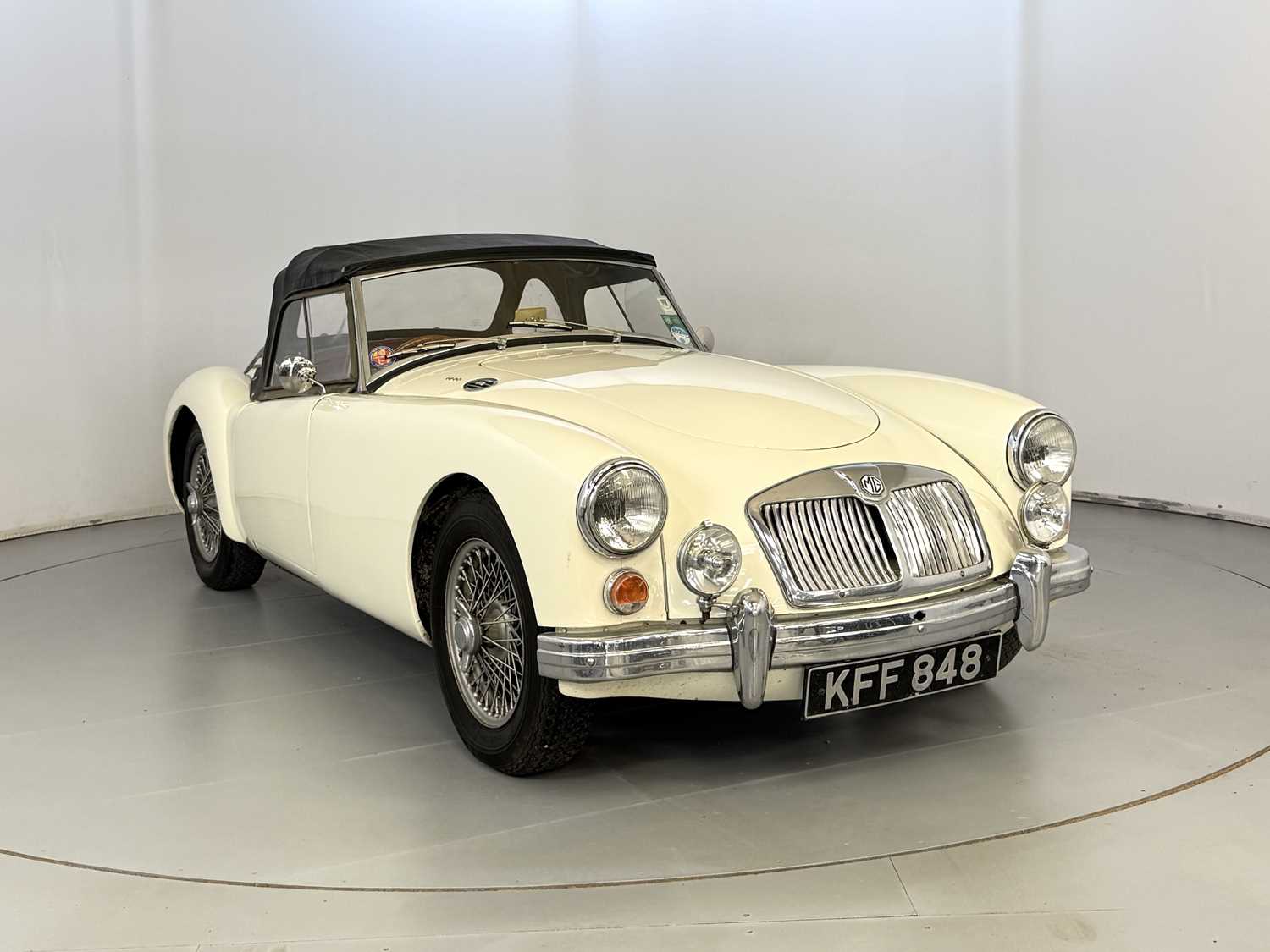 Lot 10 - 1959 MG A