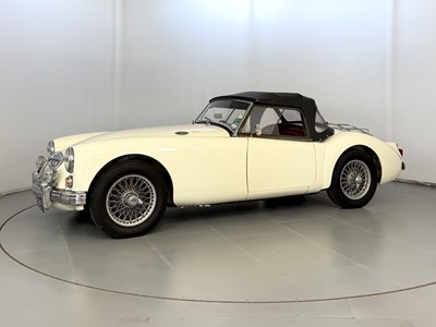 Lot 10 - 1959 MG A