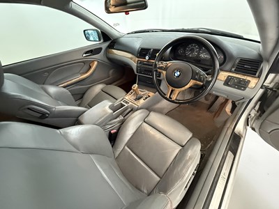 Lot 112 - 2002 BMW 325Ci